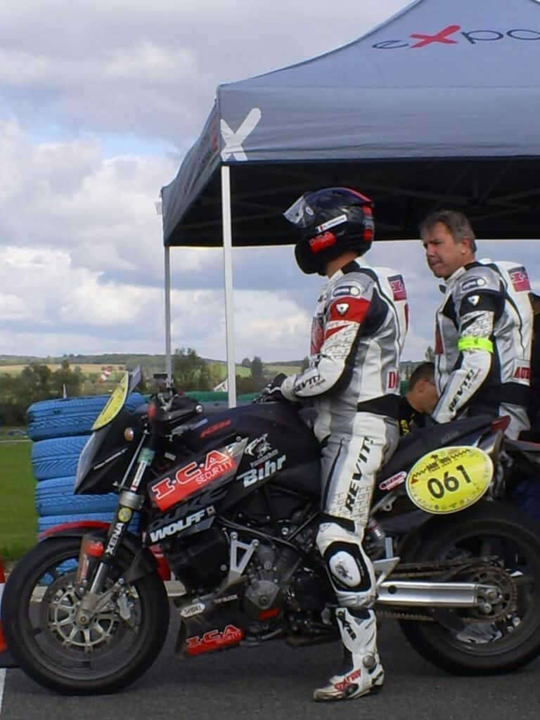 Team ICA Security lors du Dark Dog Moto Tour 2007